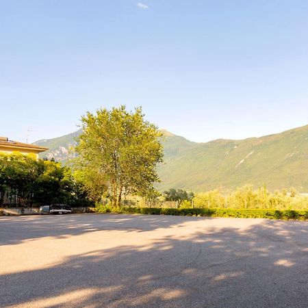 Appartamento Campagnola Mansardato Con Soppalco Riva del Garda Ngoại thất bức ảnh