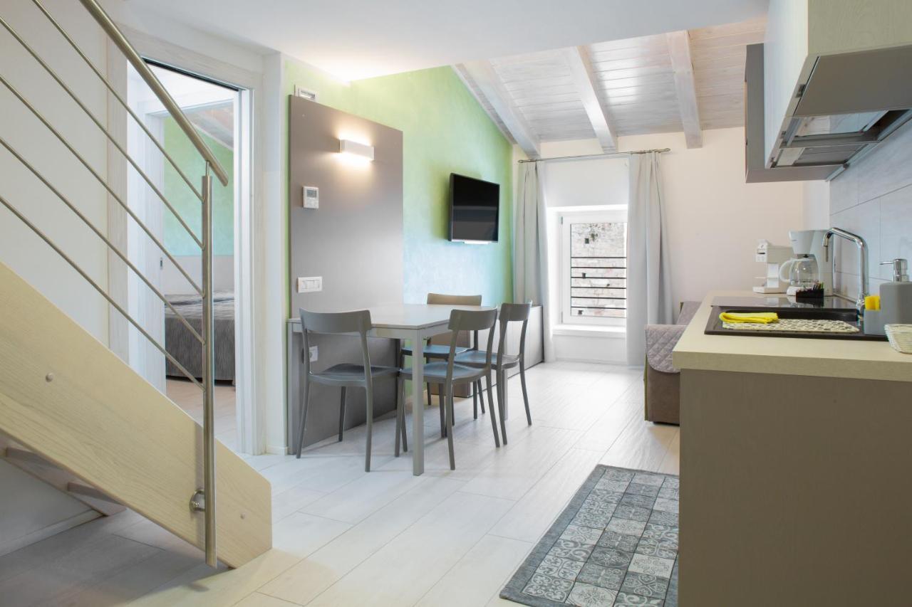 Appartamento Campagnola Mansardato Con Soppalco Riva del Garda Ngoại thất bức ảnh