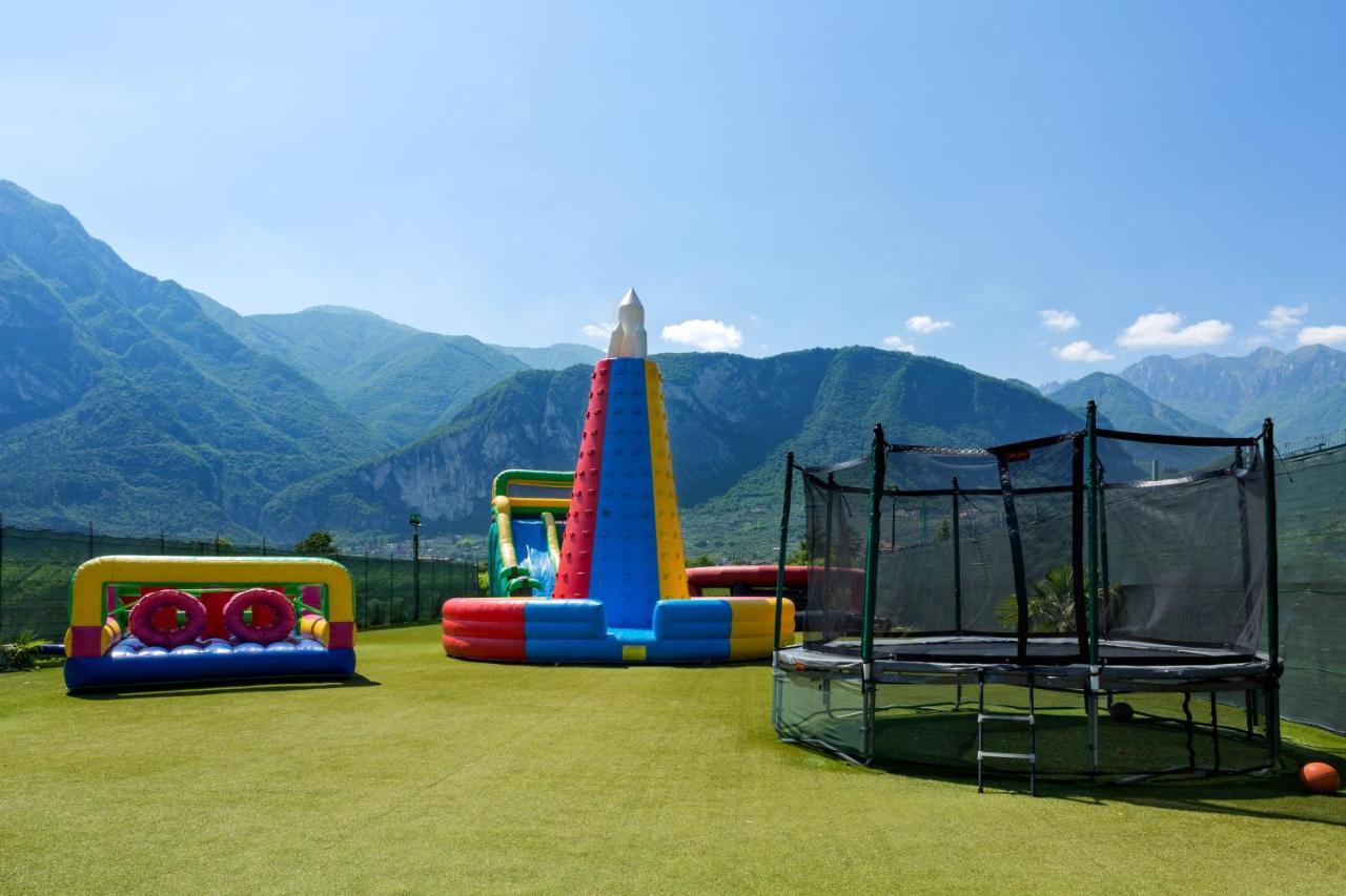 Appartamento Campagnola Mansardato Con Soppalco Riva del Garda Ngoại thất bức ảnh